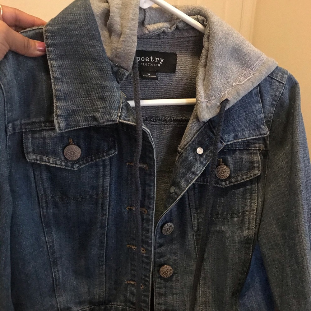 Denim jacket - Picture 2 of 7